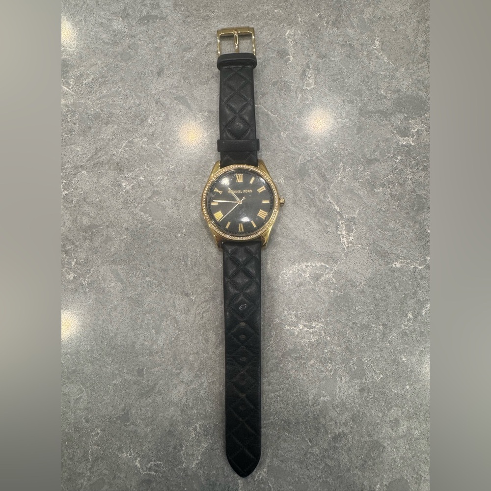 Michael Kors Gold and Black Quilted Strap Watch - Picture 4 of 4
